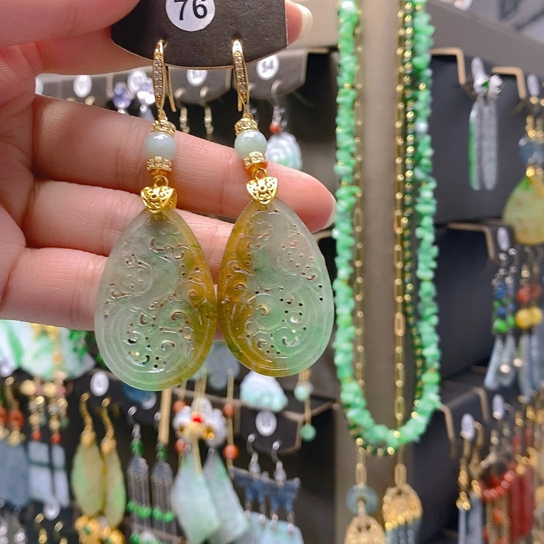 未镶嵌翡翠耳饰翡翠