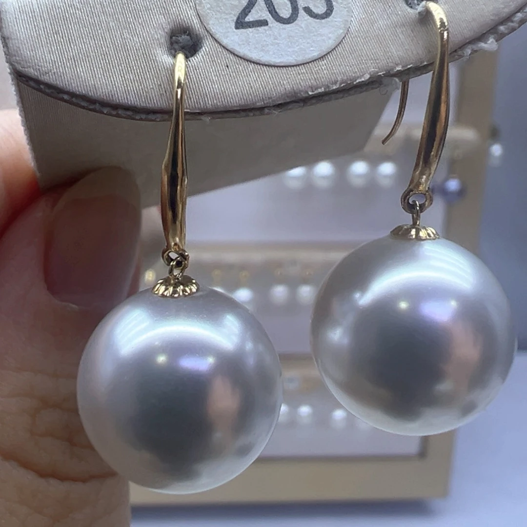 18K金镶嵌淡水珍珠耳饰