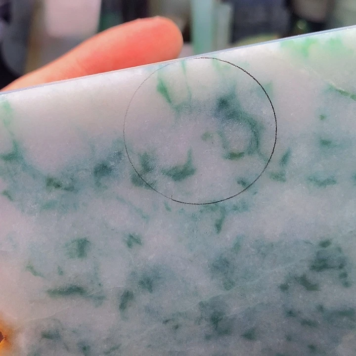 定制翡翠未镶嵌地*料子