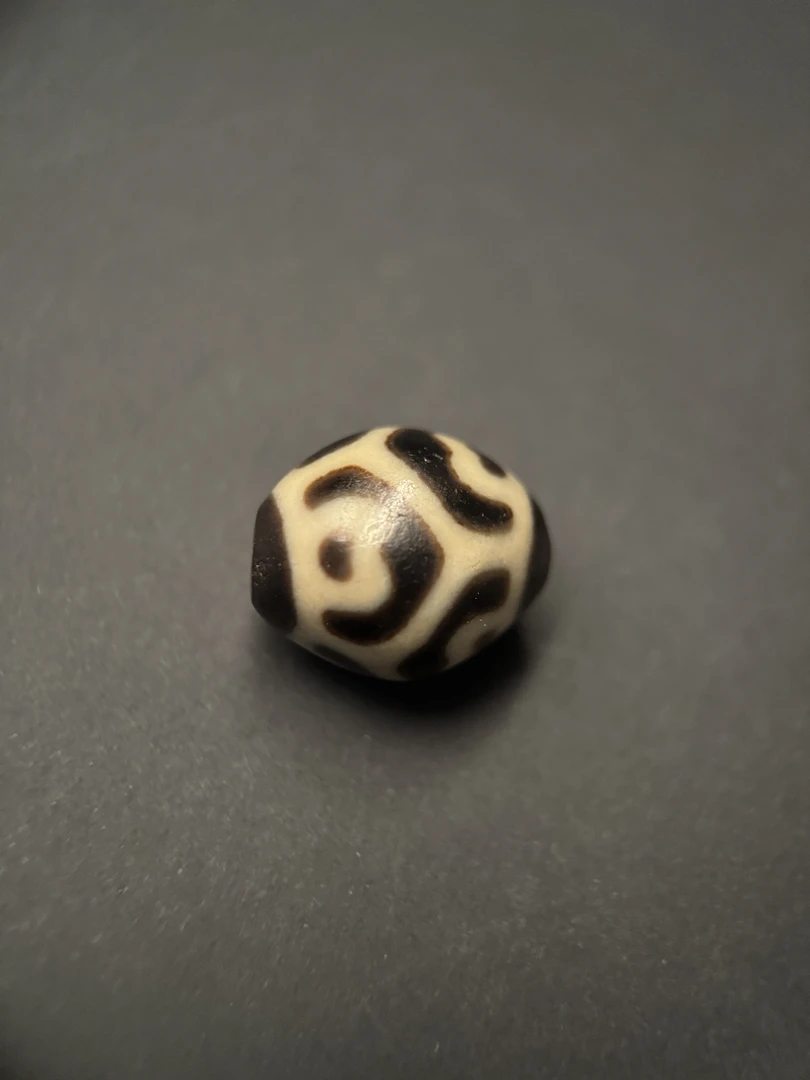 （早期）上肯超鼎全品精挑六瓣莲花（现代玛瑙工艺品）