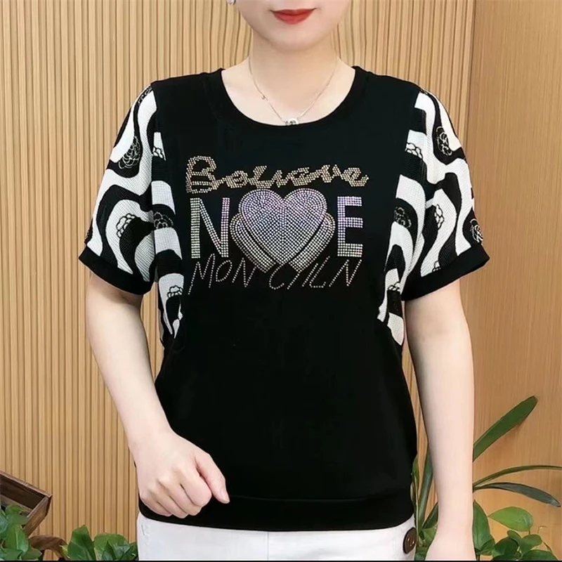 2025夏季新款烫钻圆领宽松短袖T恤衫大码显瘦胖MM遮肚减龄上衣女