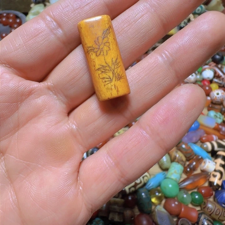 盖碗魑**魉钧窑钧瓷红魔话一起的