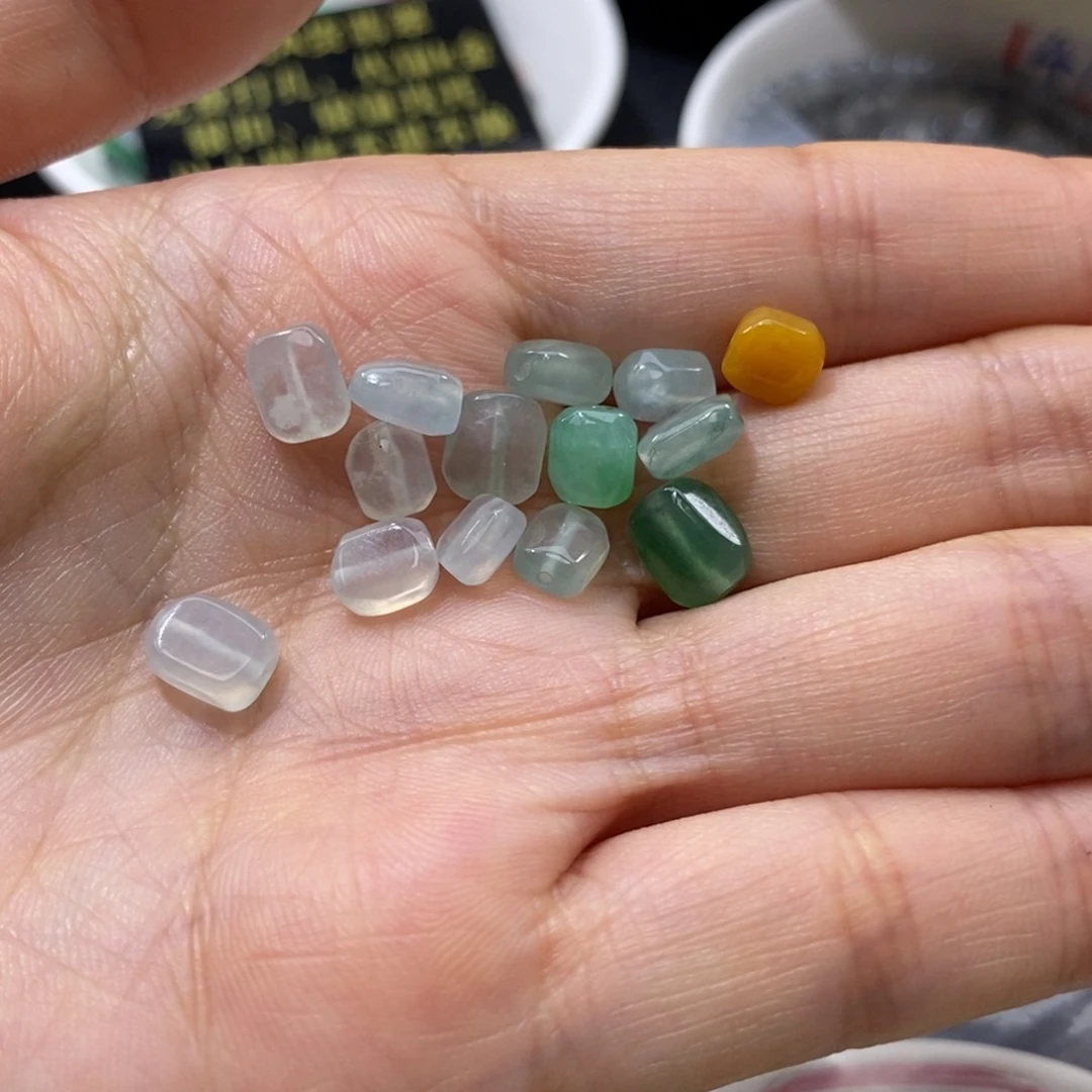 翡翠颈饰未镶嵌清*总420