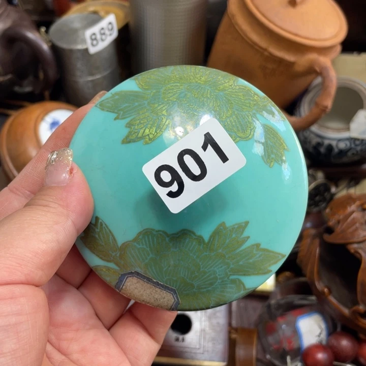 瓷片陶瓷艺术家的作品