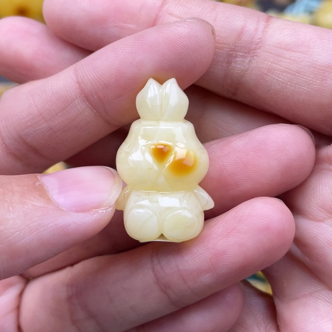 裸石琥珀未镶嵌蜜蜡