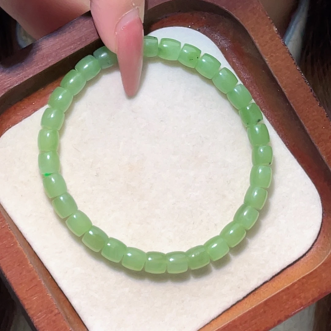 和田玉未镶嵌手链俄碧青苹果