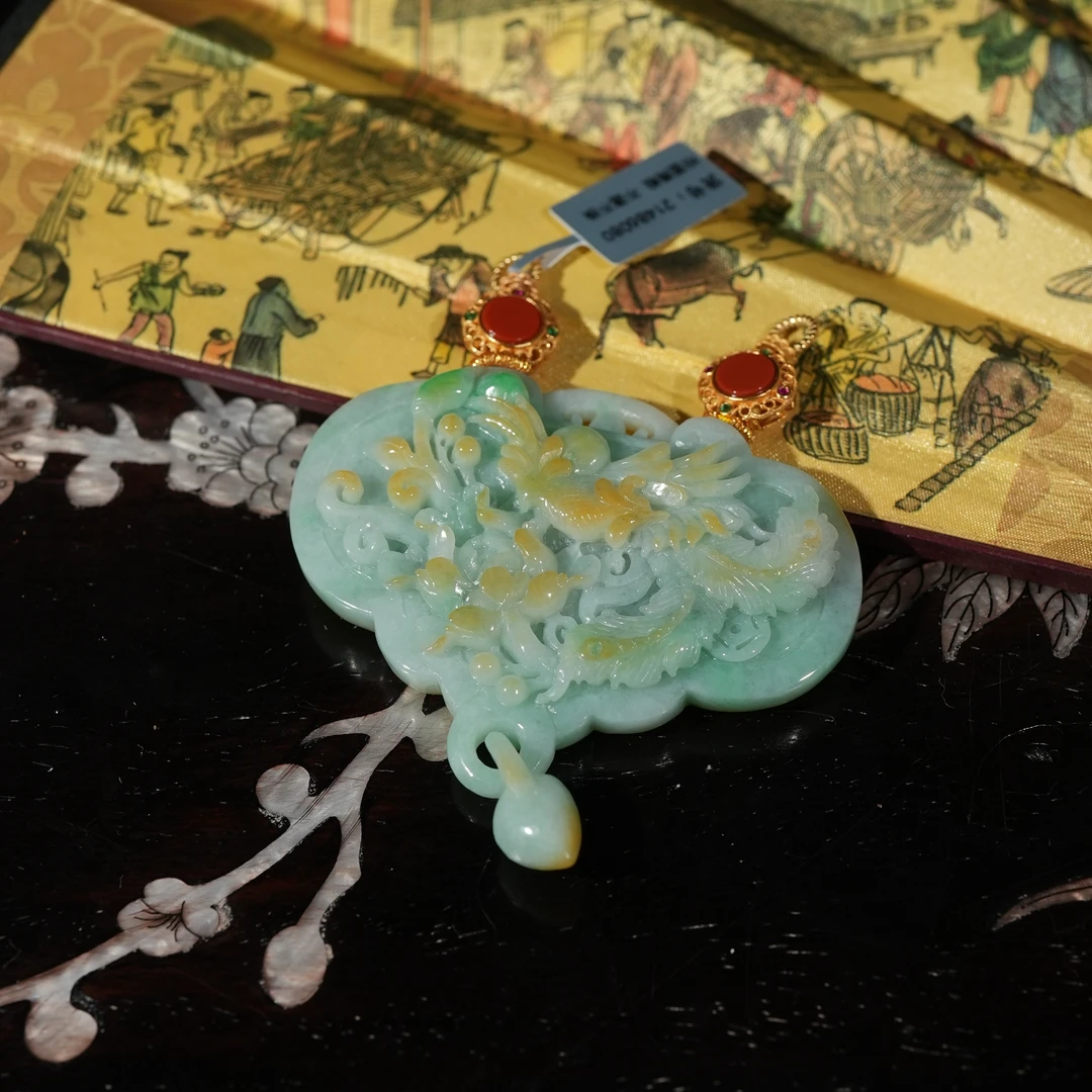 2.13香港王老板-翡翠吊坠kb659