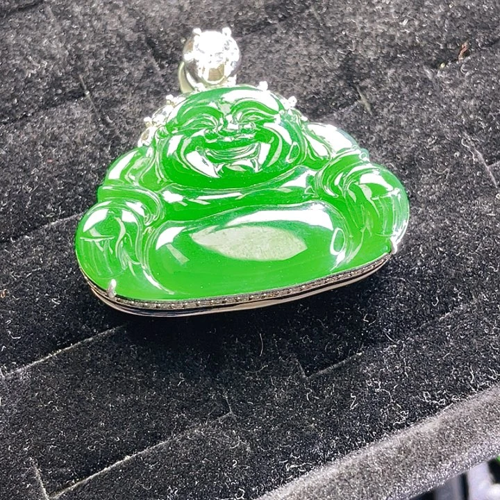 翡翠未镶嵌颈饰03