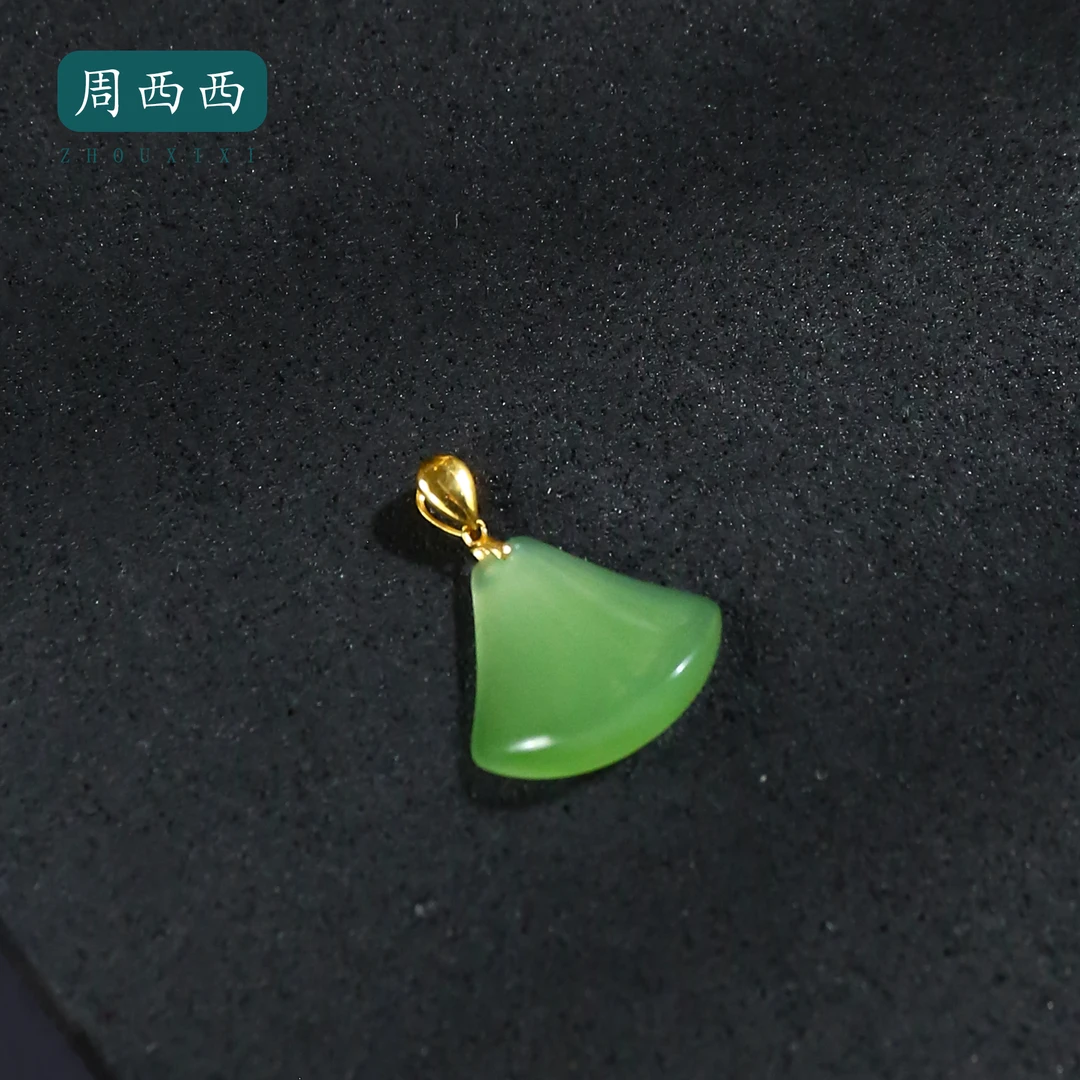 精美珠宝18K碧玉吊坠长1.3宽1.3高0.4百搭多样性发货16939