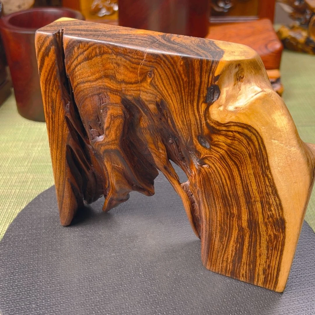 大果紫檀（缅甸花梨）?***熊