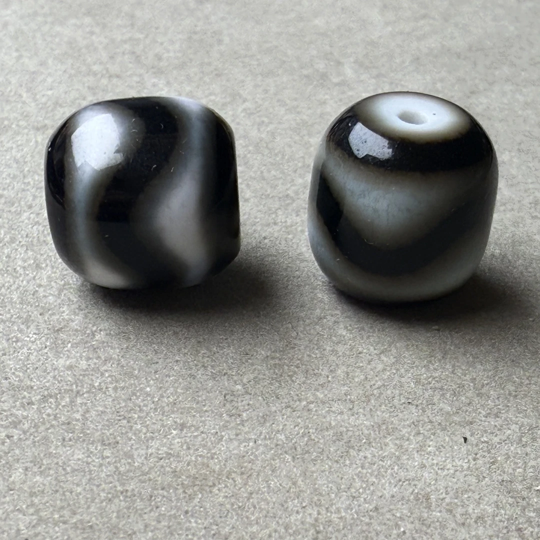 高油高渗透单颗虎牙隔珠腰珠文玩配饰 尺寸12mm+