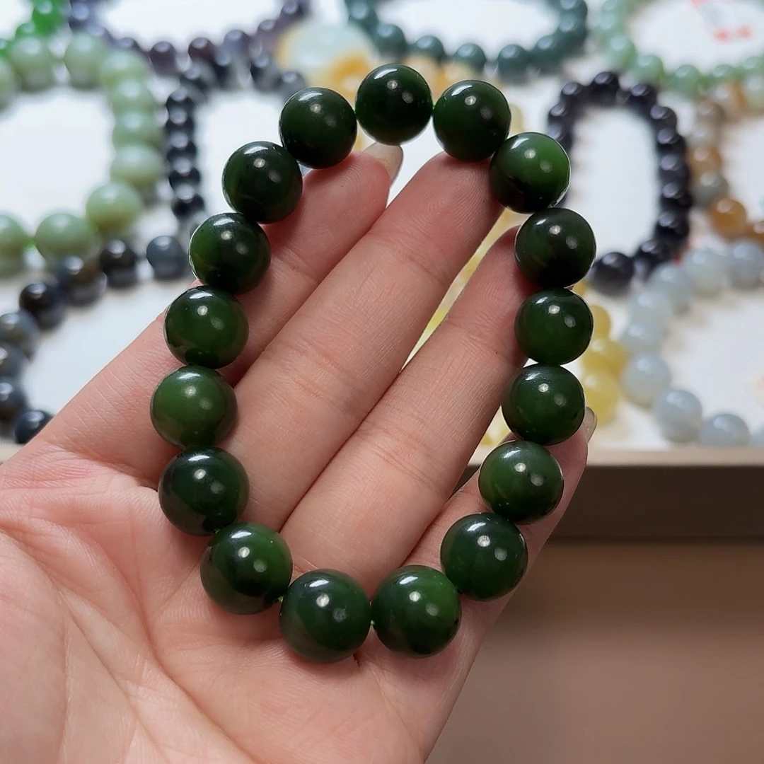和田玉（碧玉）未镶嵌手链辣阳绿 12