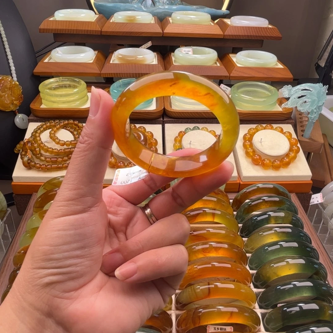 蛇纹石玉未镶嵌50