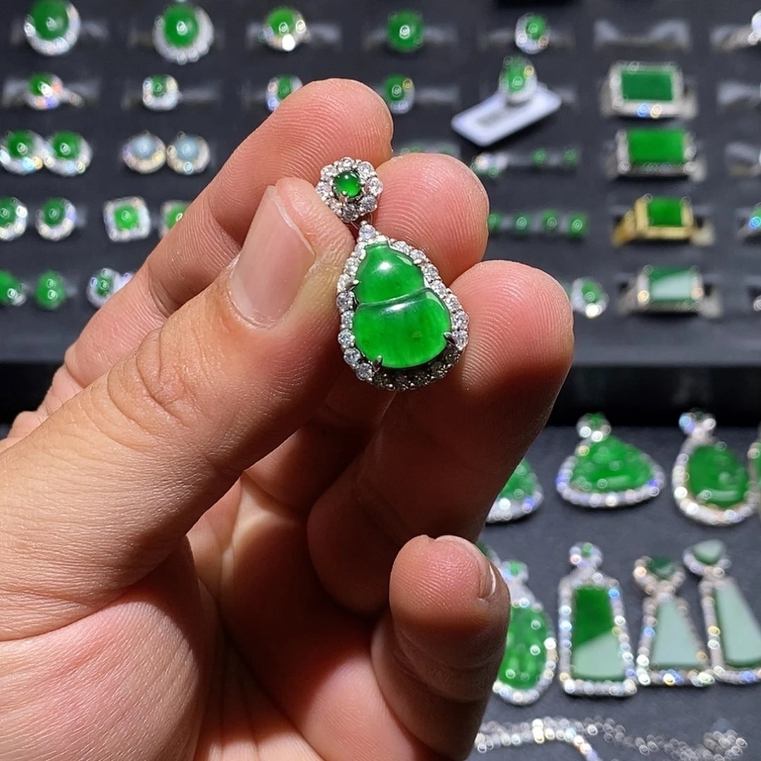 翡翠银S925镶嵌颈饰