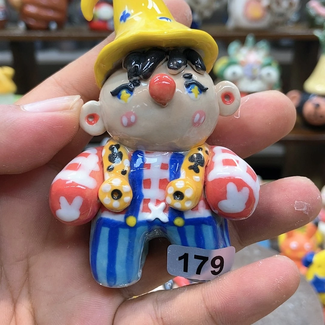 摆件直播间手工抽象陶瓷摆件179