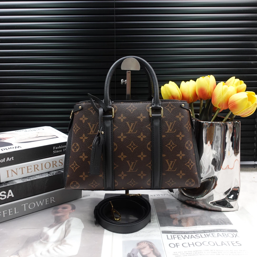 95新 LouisVuitton/路易威登 单肩包/T20265686