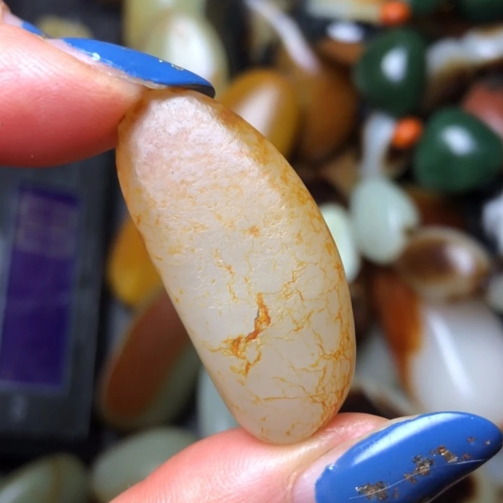 和田玉未镶嵌珠宝奇石