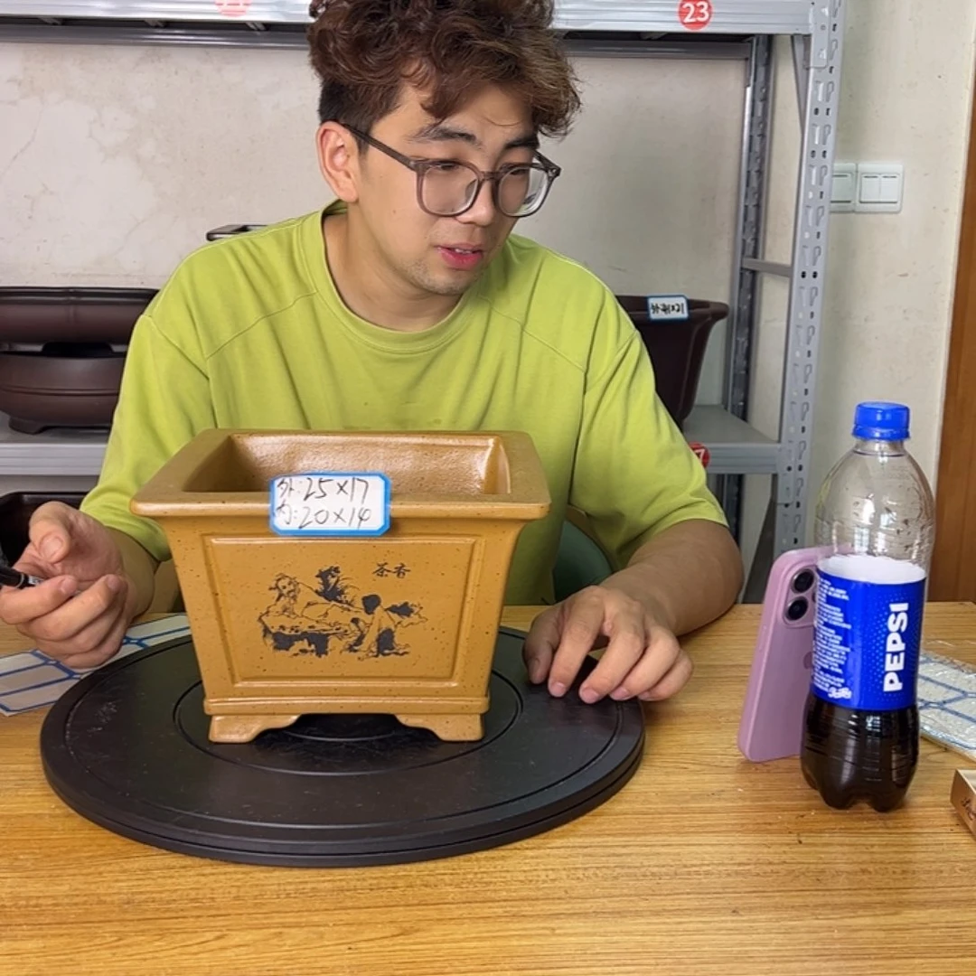 紫砂花盆紫砂艺术