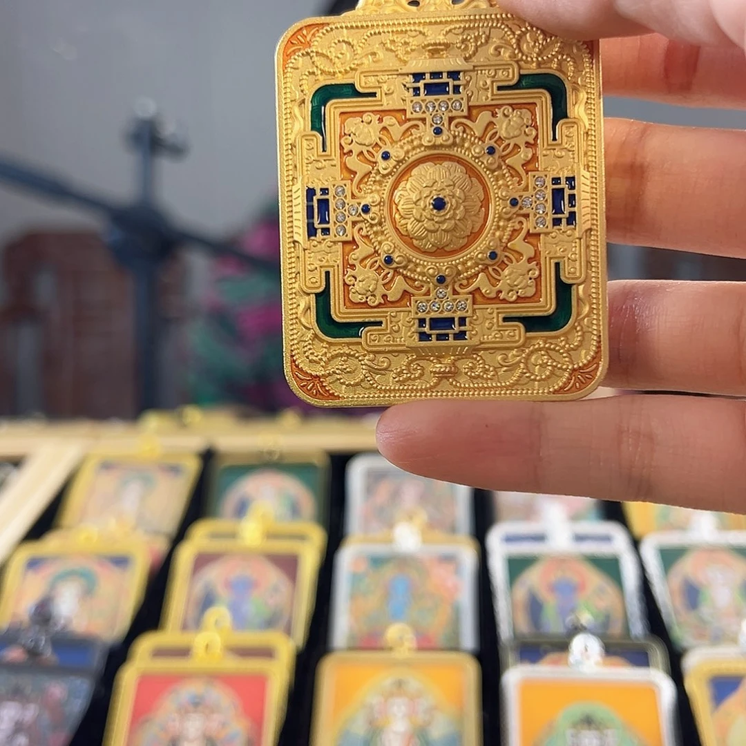 吊坠唐卡手绘矿料黄C