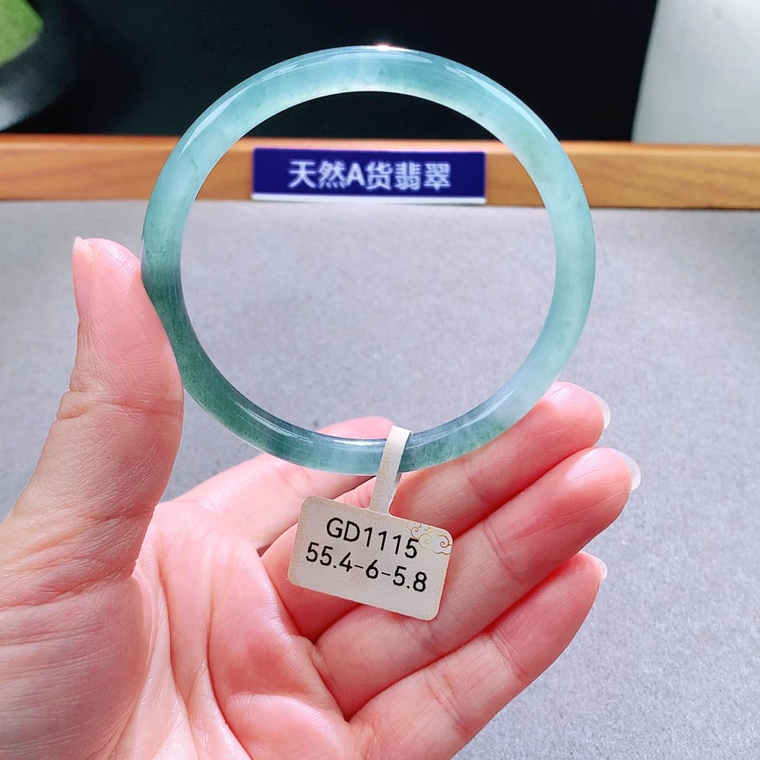 未镶嵌手镯翡翠天然翡翠手镯a货