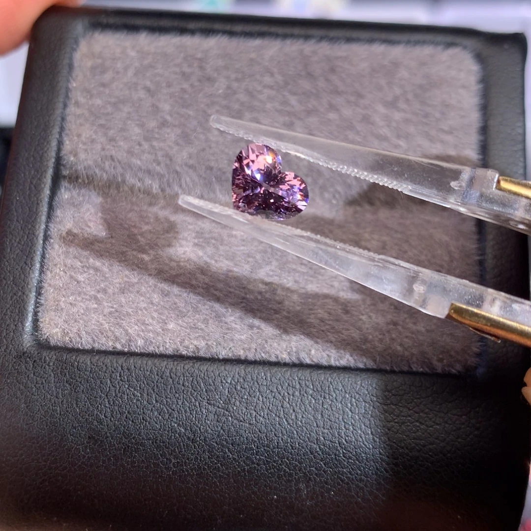 尖晶石裸石1.36ct