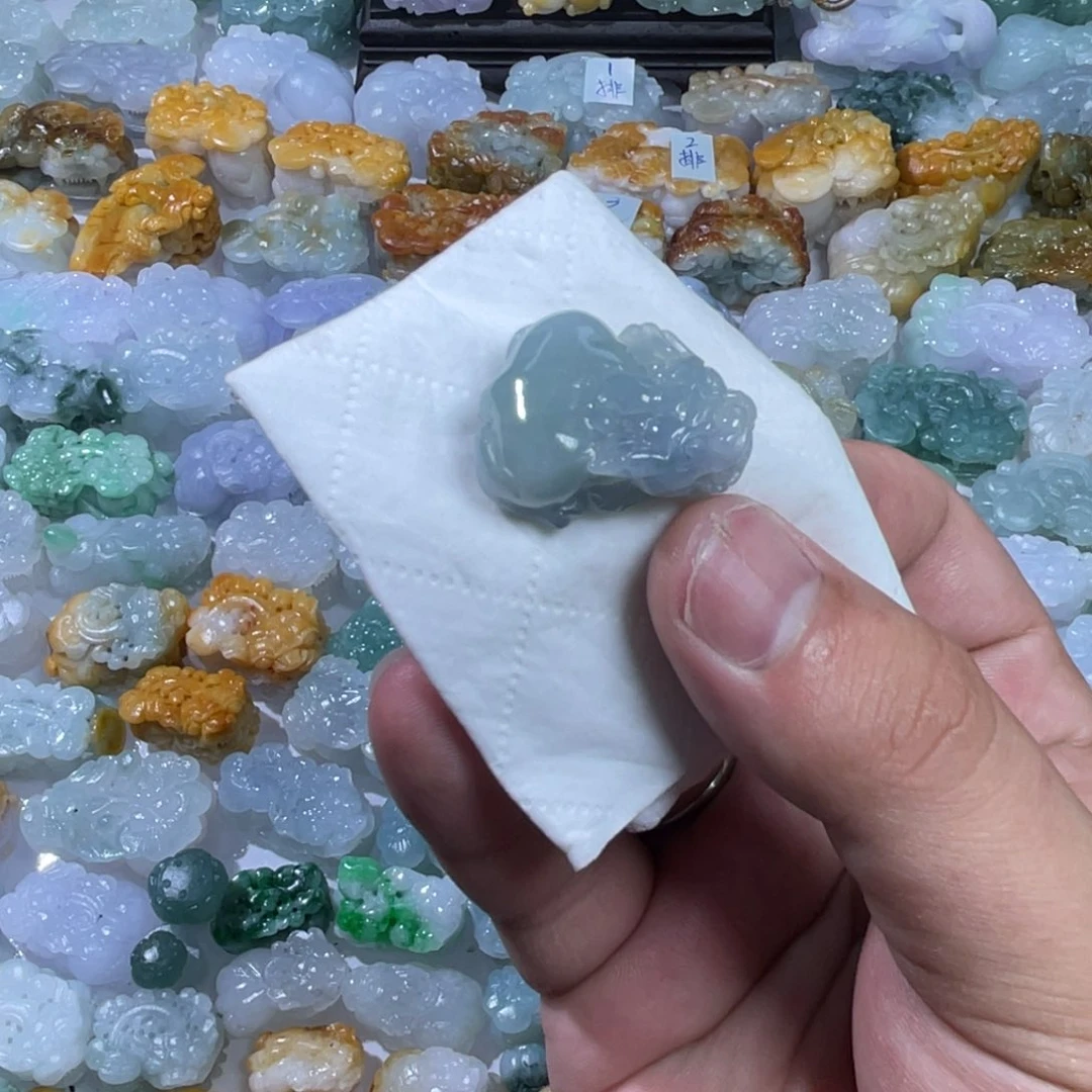 定制翡翠未镶嵌天然