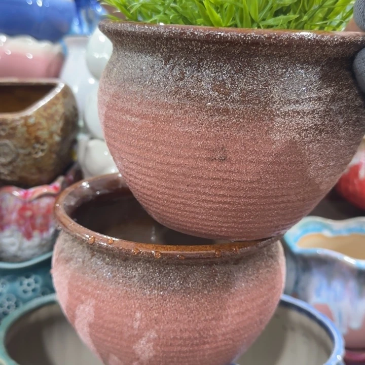 凑9块包邮，有孔，陶瓷花盆