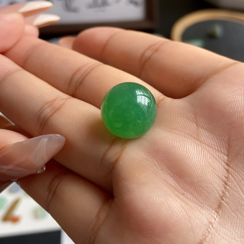 【闪购商品】未镶嵌定制翡翠牛**坤单珠