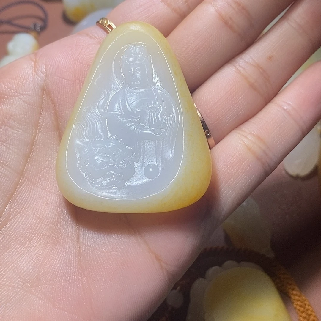 用***6和田玉未镶嵌挂件