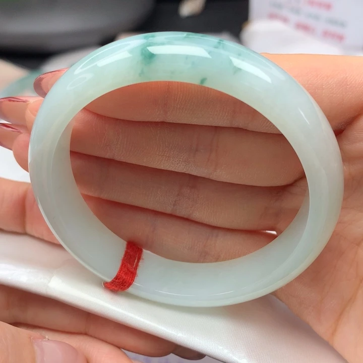 翡翠手镯未镶嵌57正圈