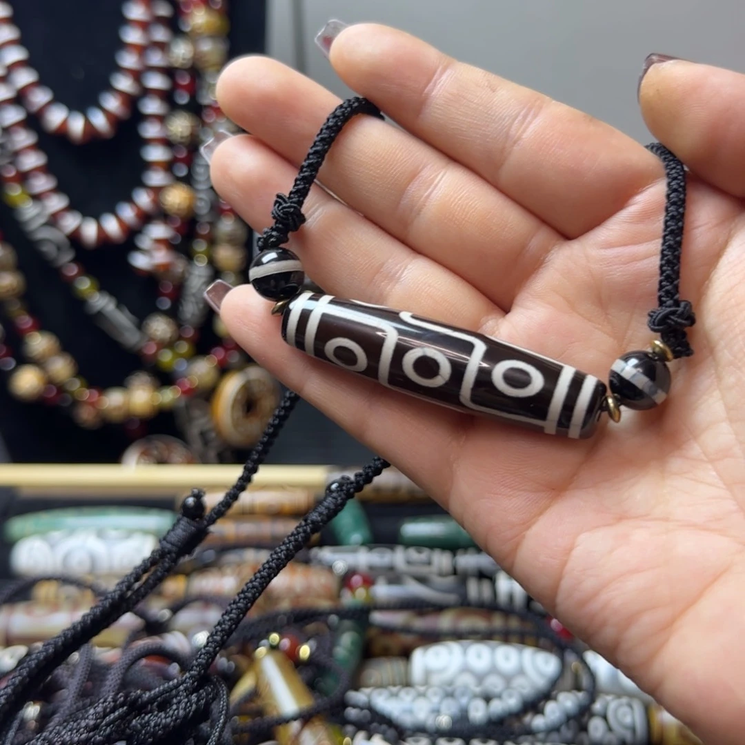 玛瑙/玉髓合金颈饰