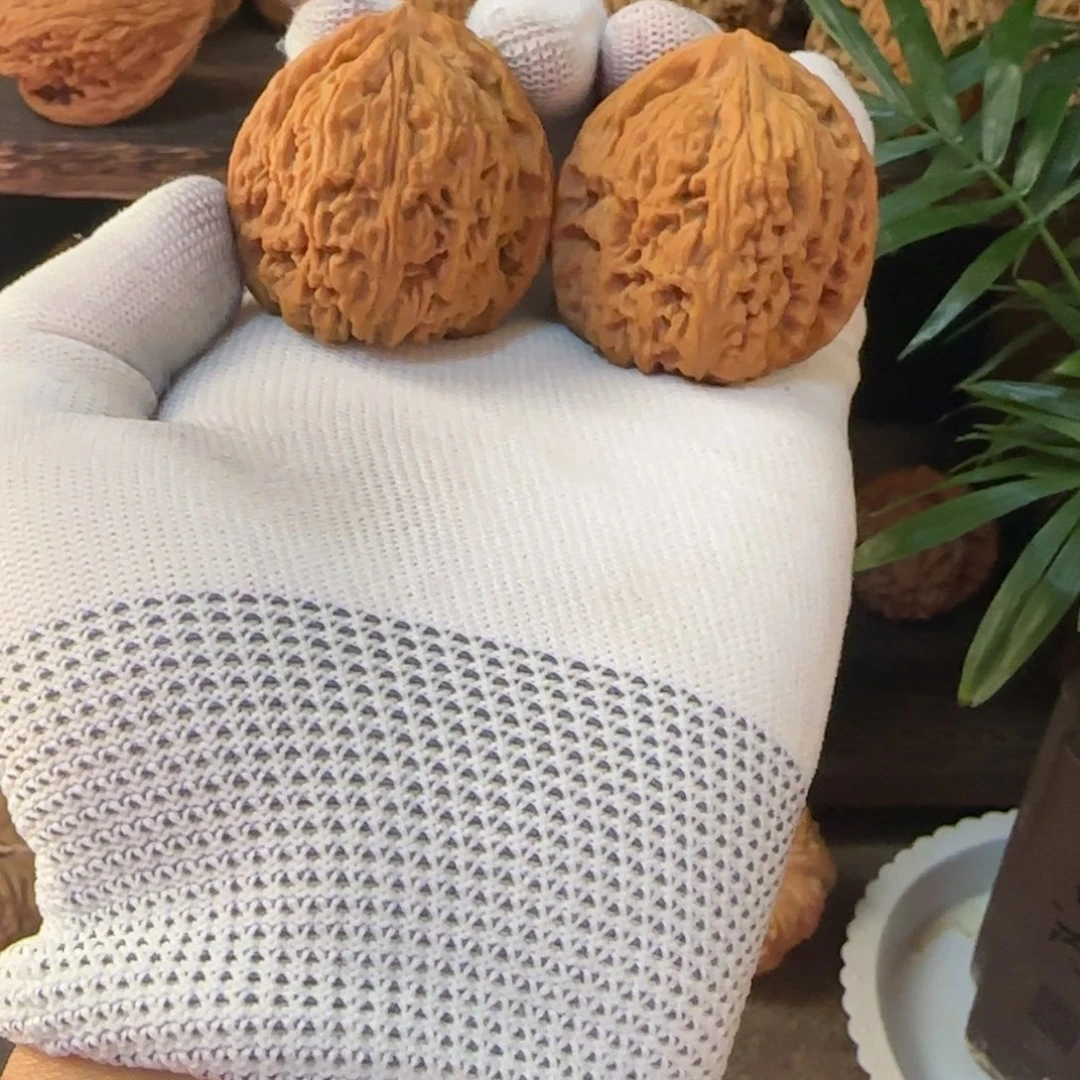 路***局文玩核桃把件南将石39尺