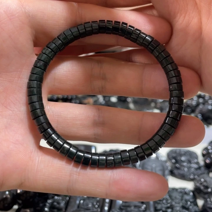 吊坠(不含链)未镶嵌翡翠直切