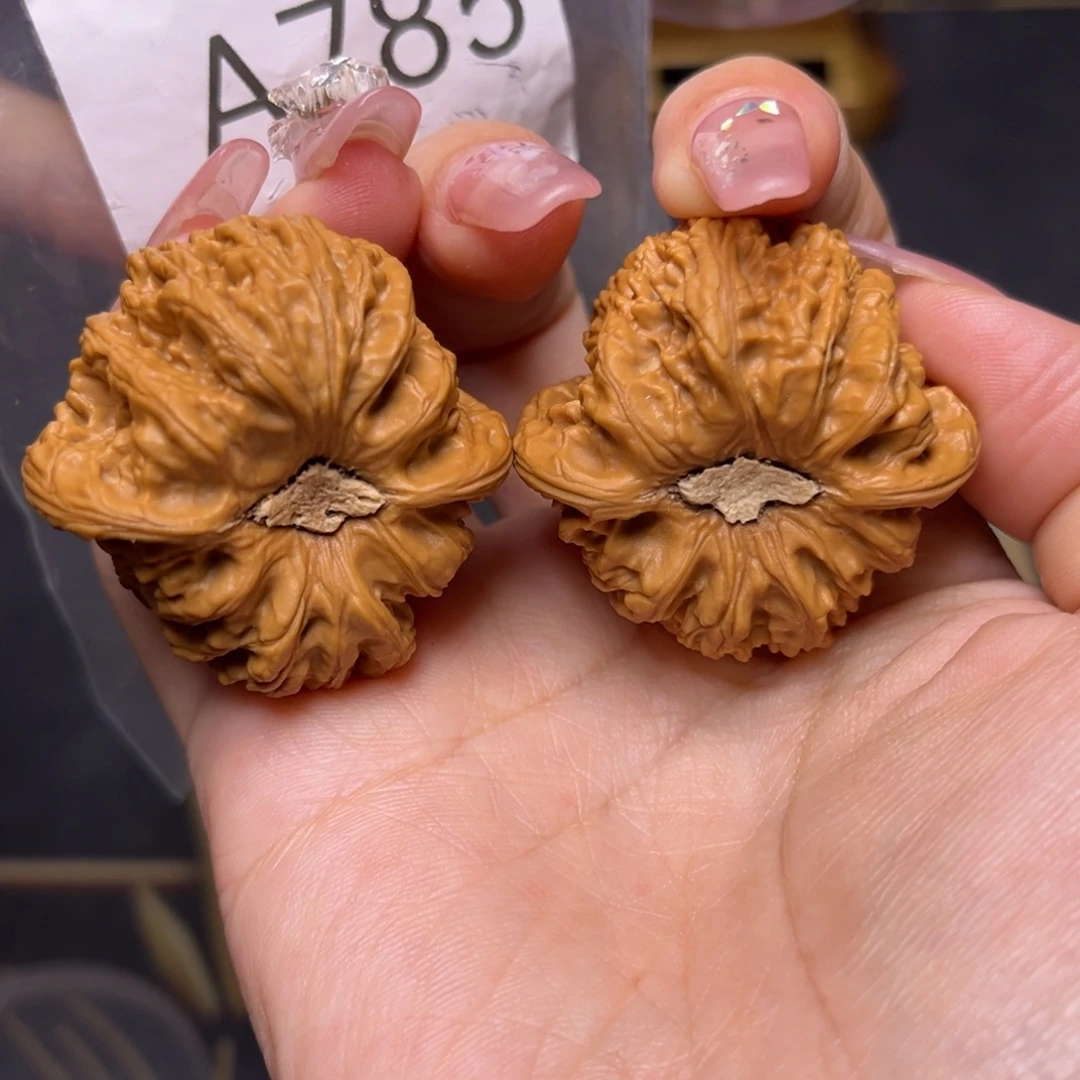 文玩核桃吊坠承德密纹40.5