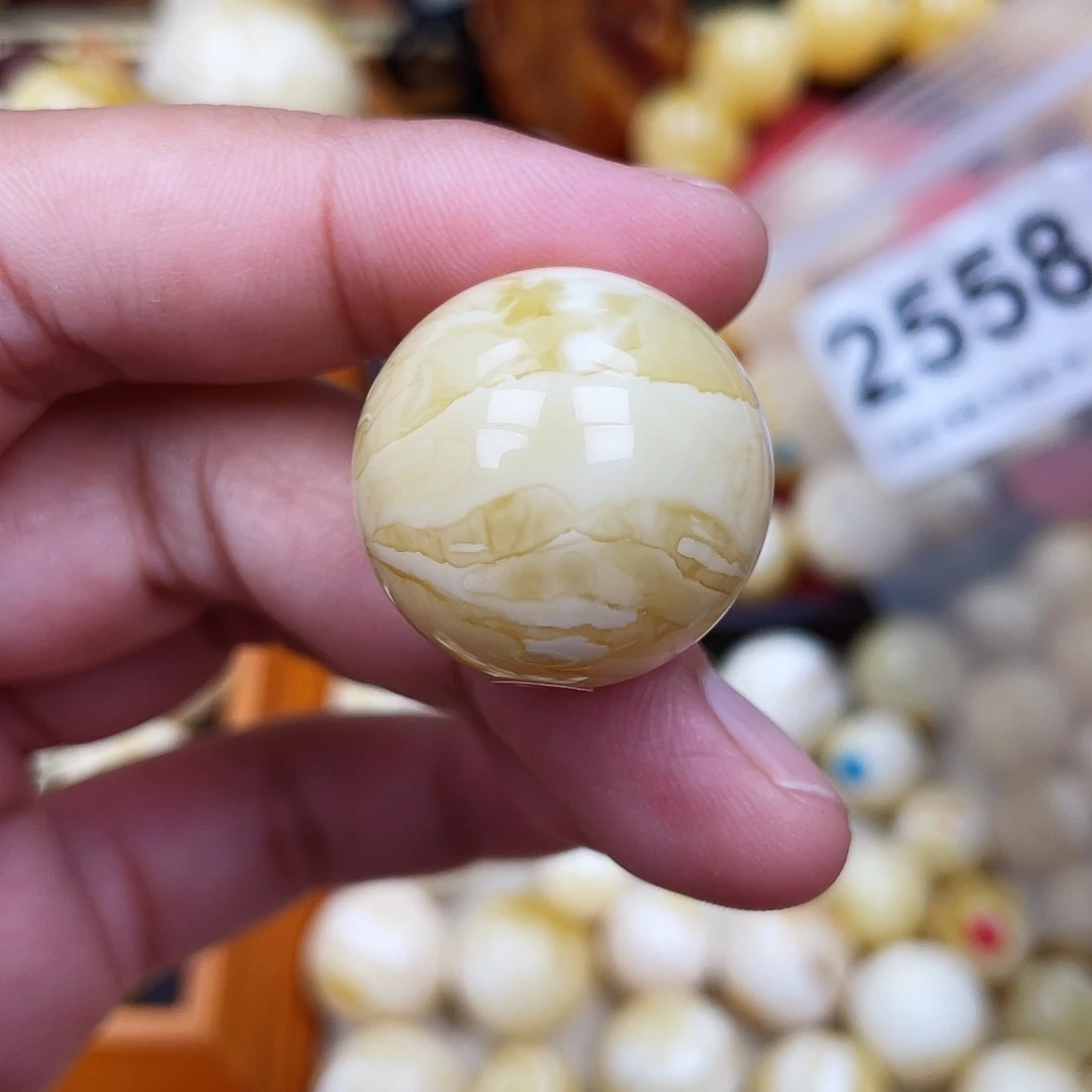 蜜蜡未镶嵌珠宝奇石23.9