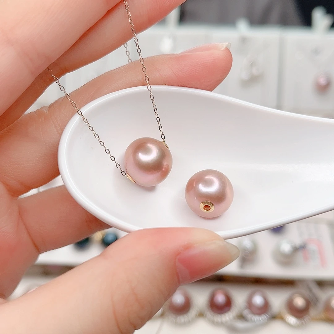 淡水珍珠吊坠(赠链)18K金镶嵌