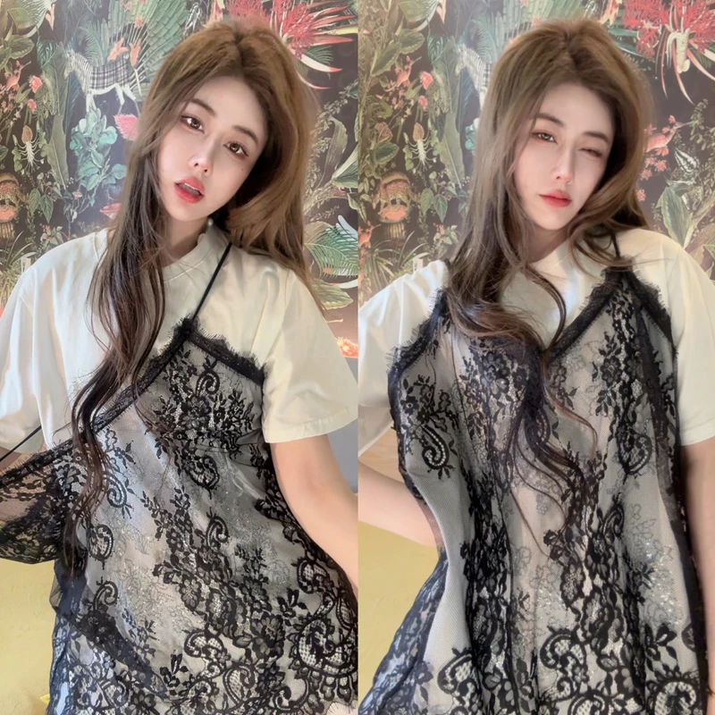 【阑珊星光】62441烫钻精致玫瑰花单休T恤+蕾丝钩花吊带