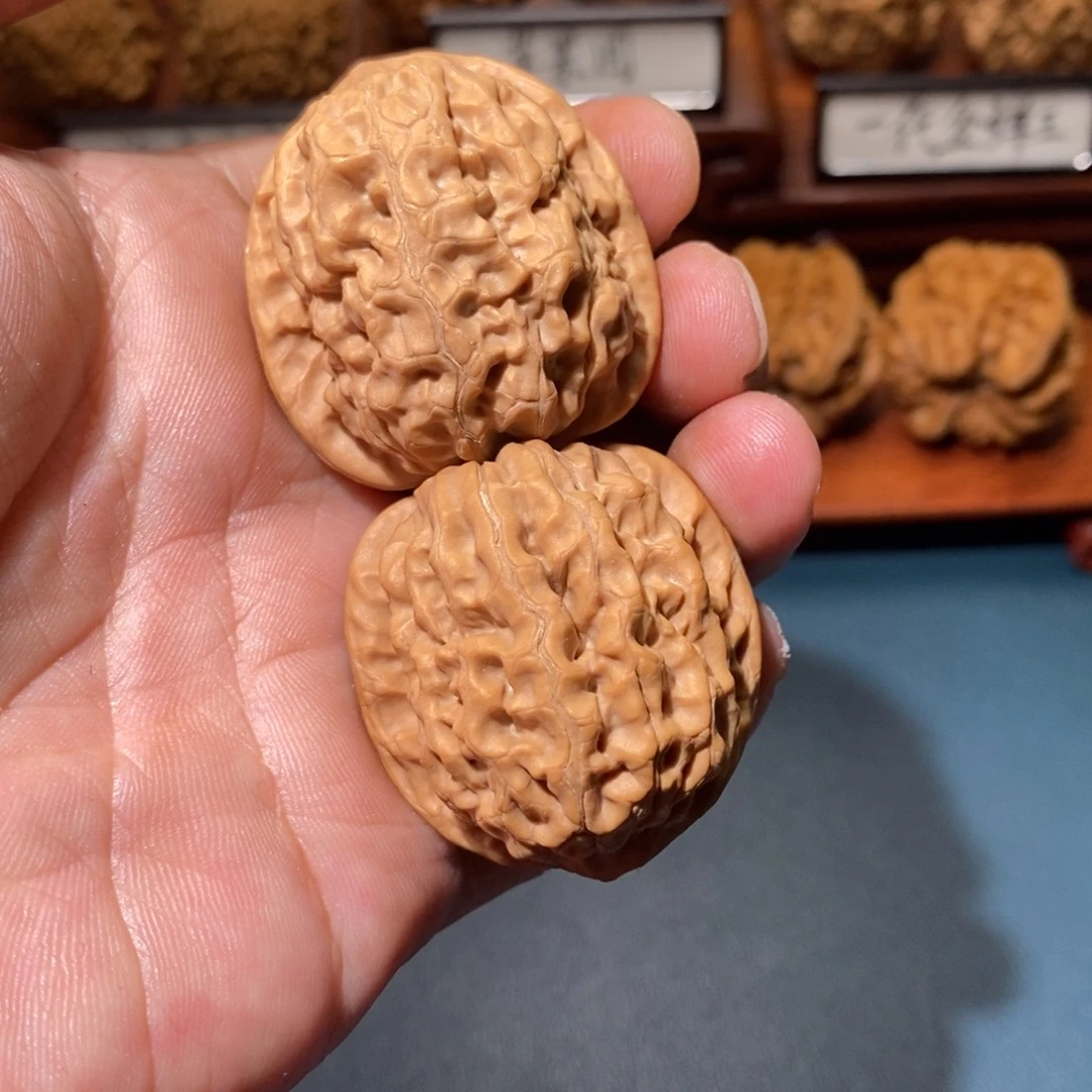吊坠文玩核桃原树霸王