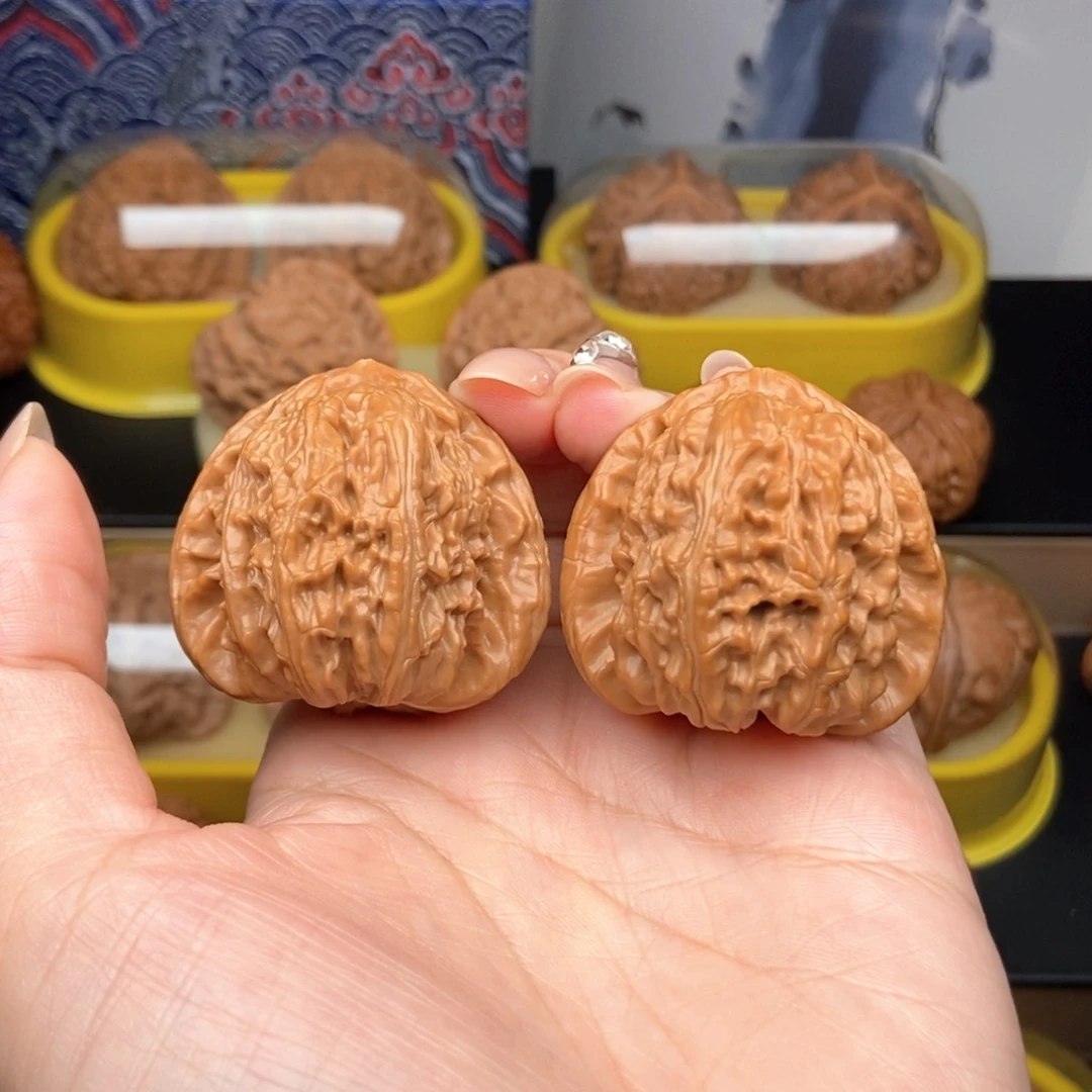 吊坠文玩核桃41三角白