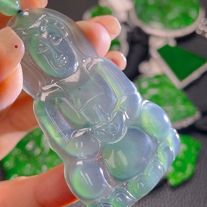 翡翠颈饰未镶嵌26，