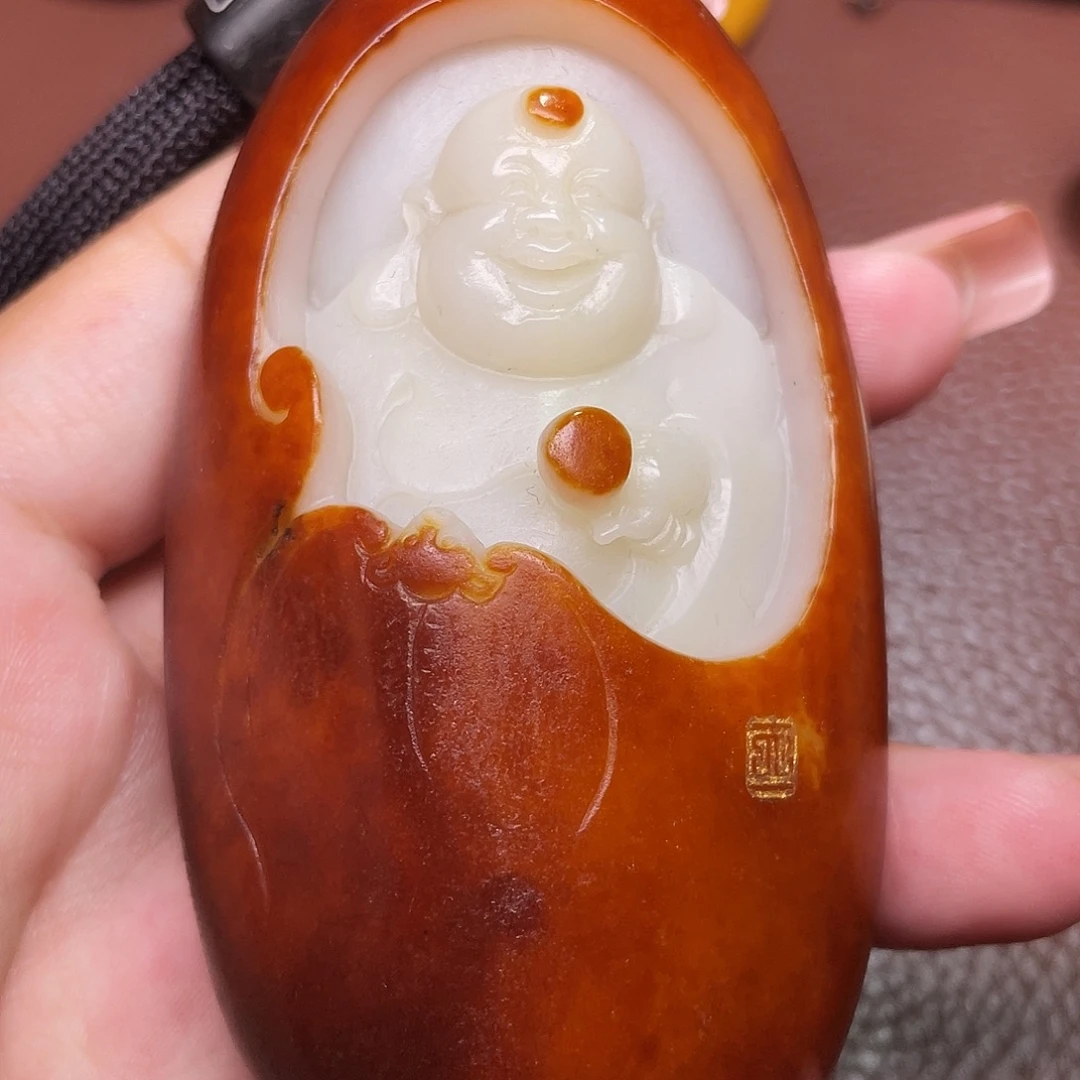 尚***收和田玉未镶嵌颈饰