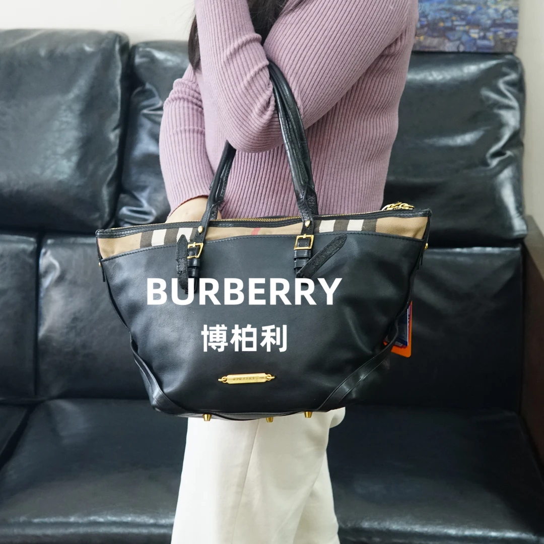 95新 BURBERRY/博柏利 巴宝莉 黑色单肩包/DX11701008/1008
