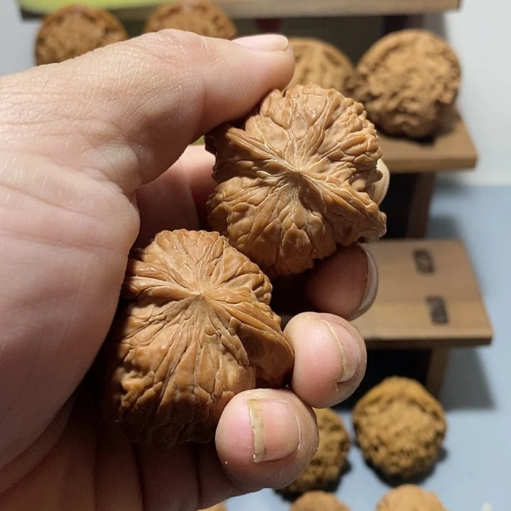 纯山地果39尺到42尺统一价