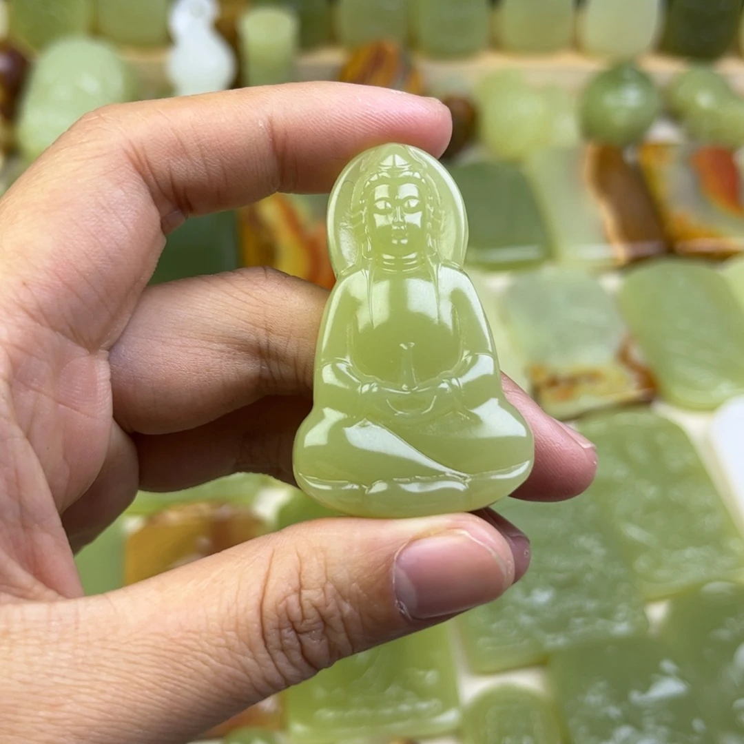 新疆昆仑山料观音