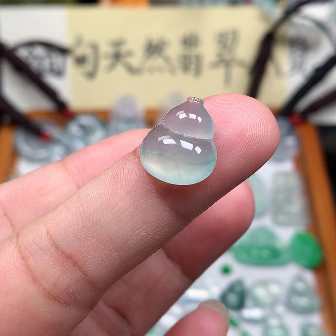 翡翠裸石缅甸天然A货翡翠冰种葫芦