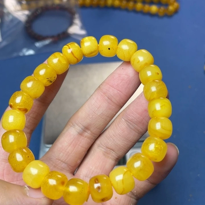 未镶嵌琥珀珠宝奇石