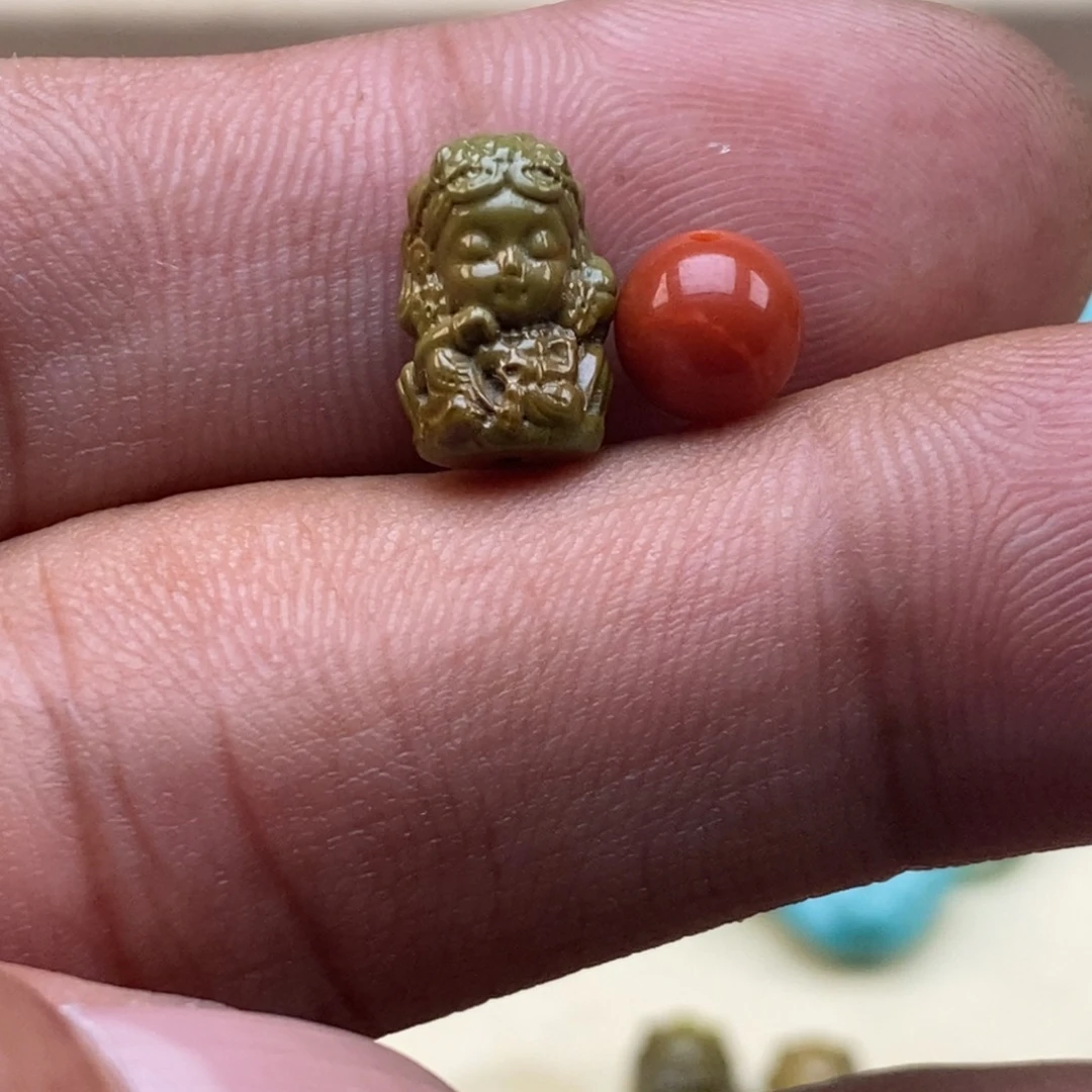 月***小南红玛瑙未镶嵌珠宝半成品