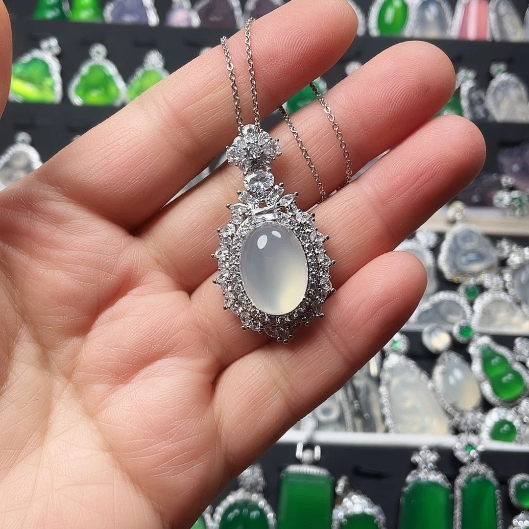 玛瑙/玉髓颈饰合金