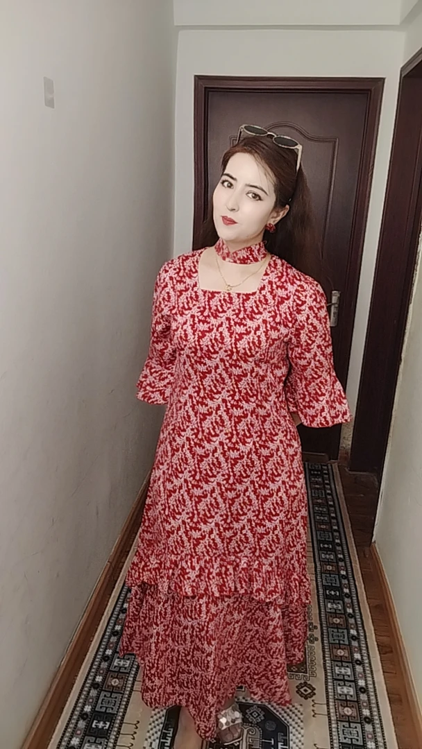 夏季中长款修身收腰显瘦法式浪漫碎花时尚气质连衣裙