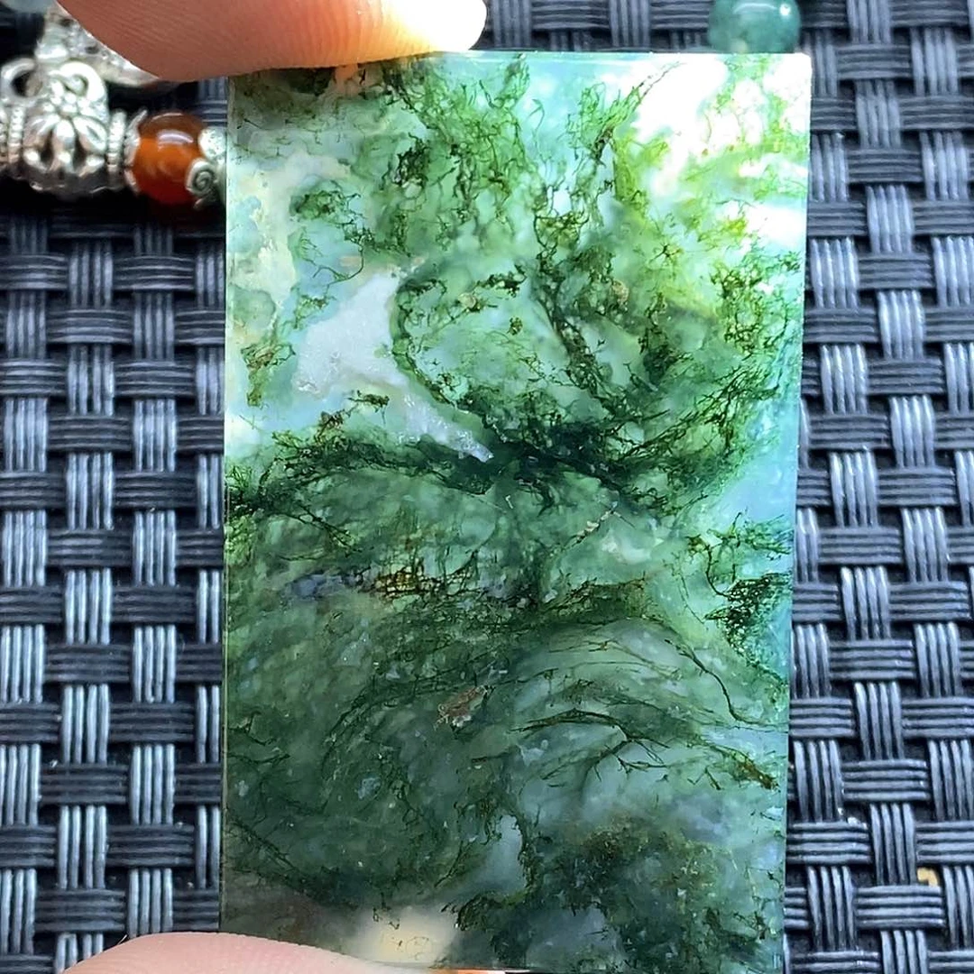 玛瑙/玉髓颈饰未镶嵌烟*